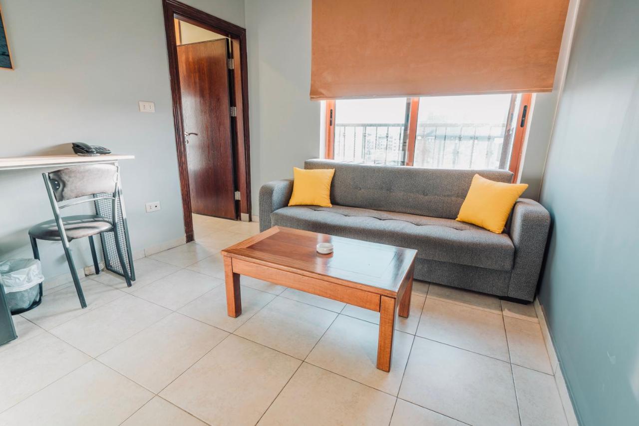 Baden Hotel Suites Amman Bagian luar foto